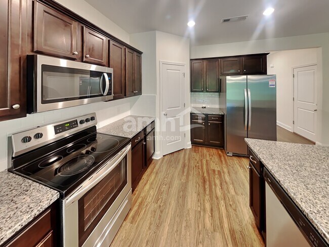 Photo - 428 Charity Ln