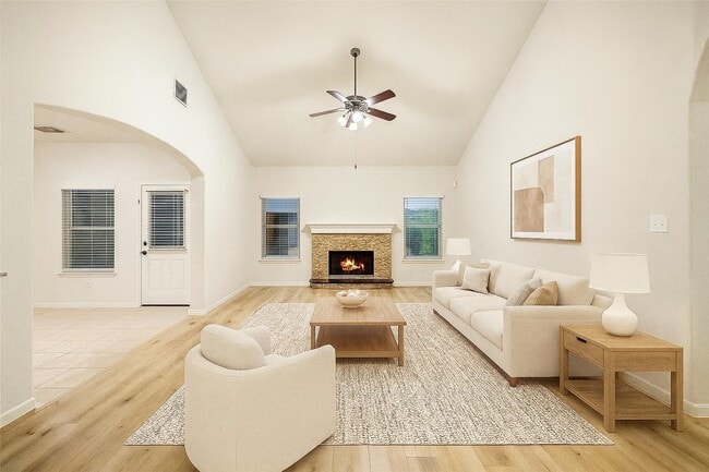 Photo - 21327 Colton Cove Dr