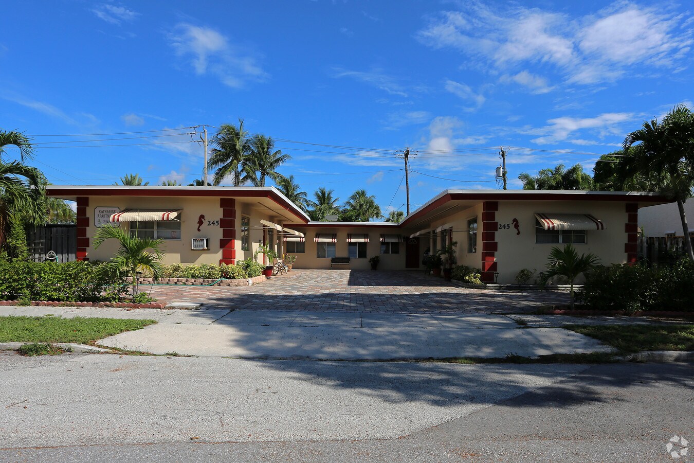 Photo - Katharine Apartments