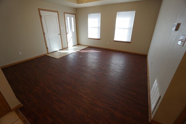 Photo - 1135 Grinnell Cir Unit A