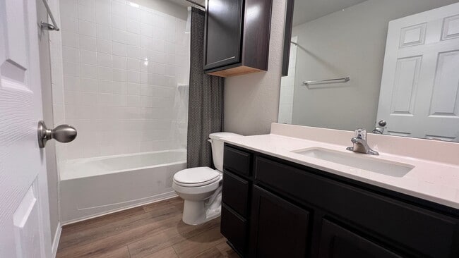 2426 Elba Dr