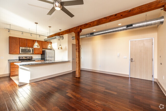 2BR, 1BA - Living Room
