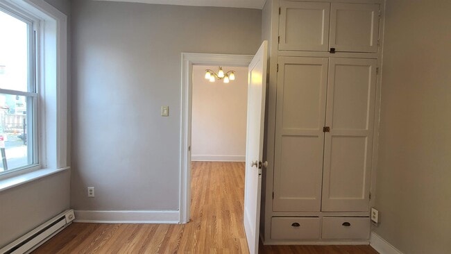 Photo - 15 Hopkins Ave