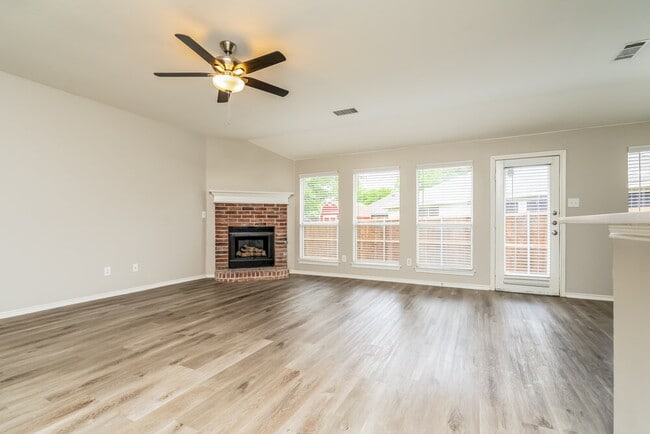 Photo - 1511 Pintail Ct