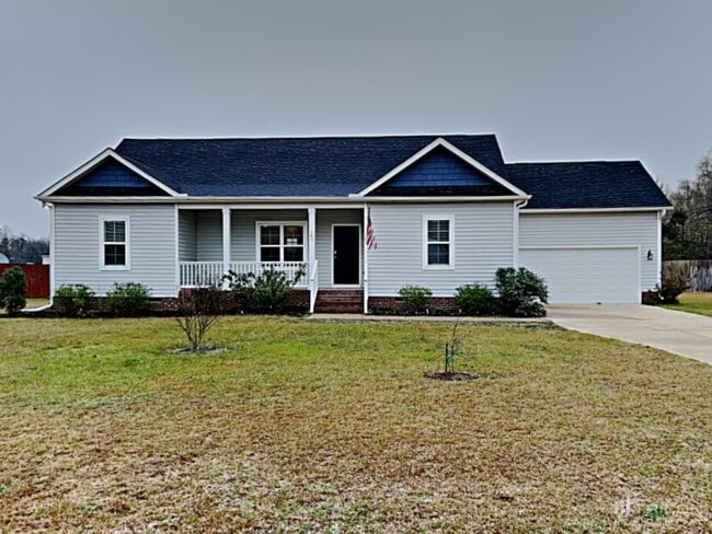 Photo - 185 Southern Pl