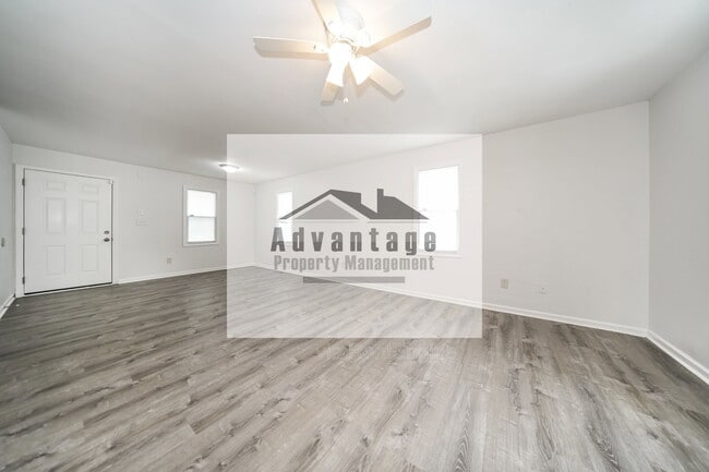 Photo - 1345 D F Fuller Dr