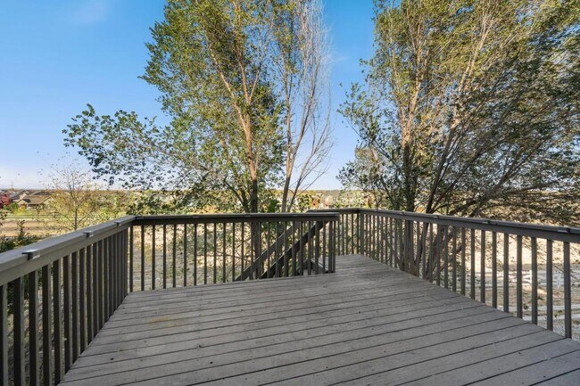 Photo - 2614 Canby Way