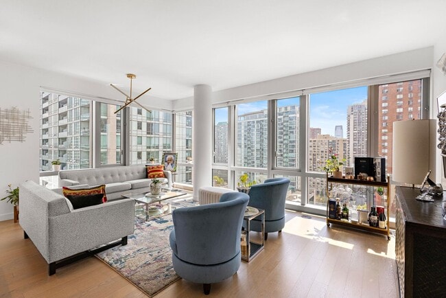 Photo - 75 Park Ln S Unit 1607