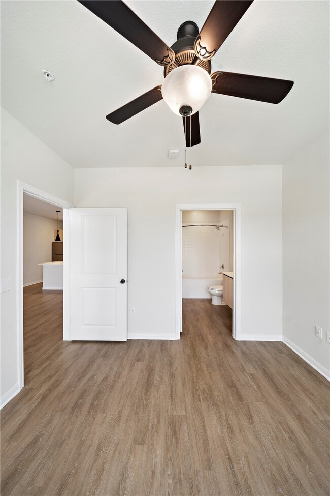 Building Photo - 17000 Bissonnet St Unit 1114 Rental