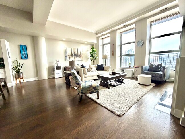 Photo - 165 N Canal St Unit 1404