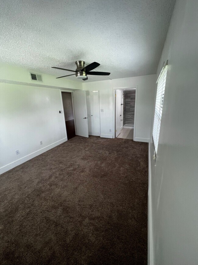 Photo - 3200 Candle Ridge Dr