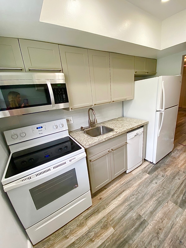 Photo - 2815 NE 33rd Ave Unit 205