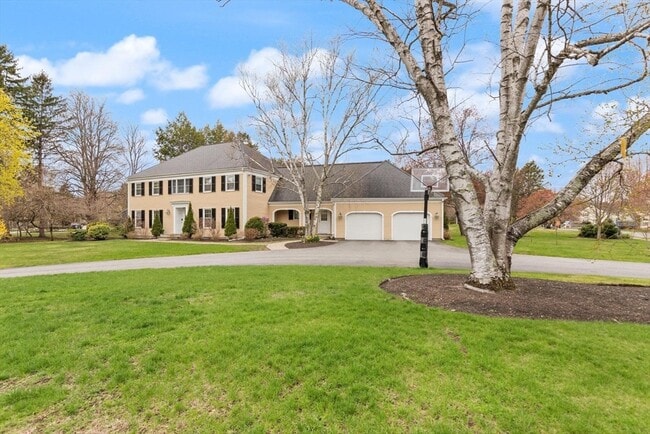 Photo - 25 Saddle Club Rd