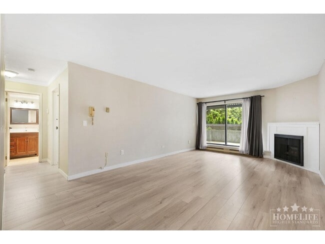 Photo - 9682-9134 134 St Unit 118