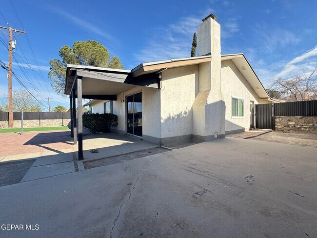 Photo - 147 Belvidere St