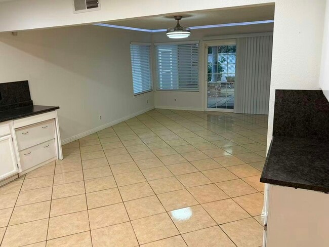 Photo - 6801 Olive Tree Way