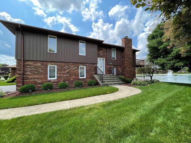 Photo - 8808 Clearview Dr Unit 0