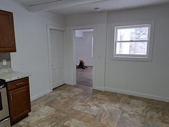 Photo - 213 St Paul Ave S