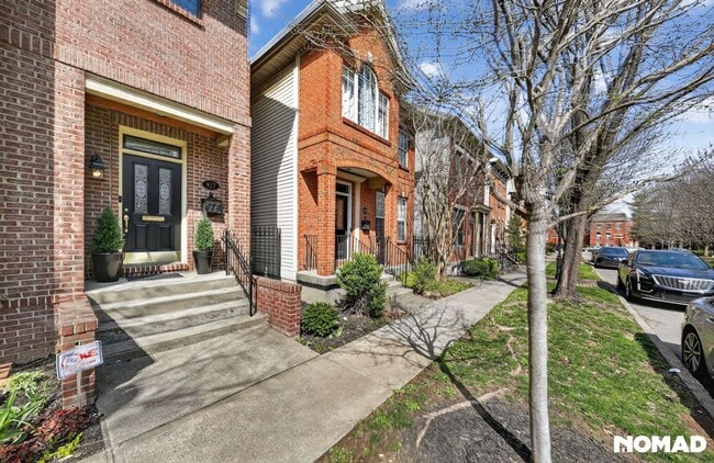 Photo - 929 Weninger Cir