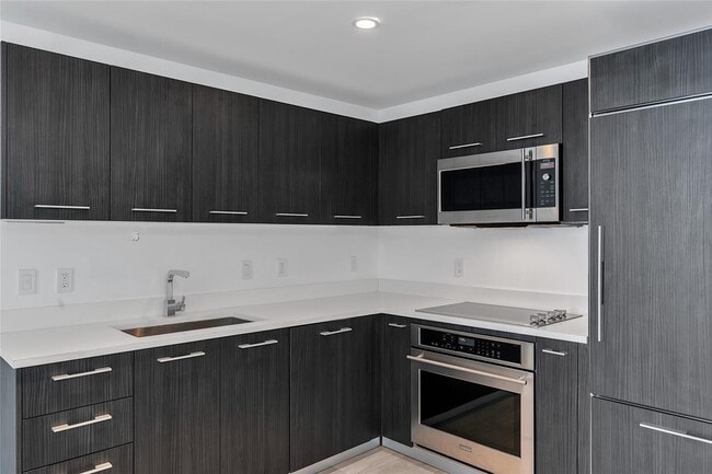 Photo - 45 SW 9th St Unit 3502