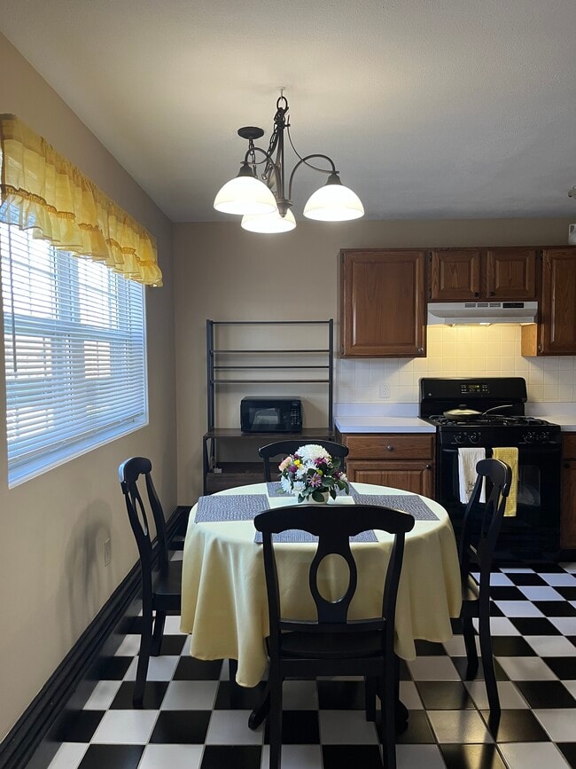 Photo - 25 Farrwood Ave Unidad #4