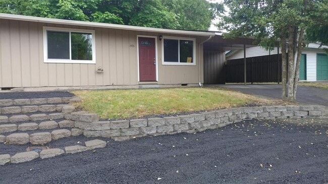 Building Photo - 1433 E Dearborn Ave