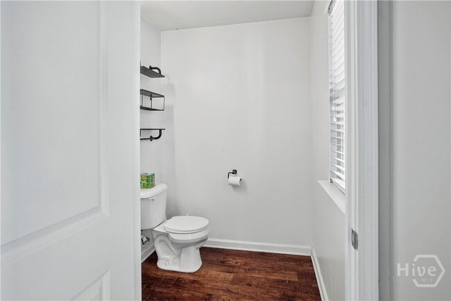 Photo - 106 Orchid Ct