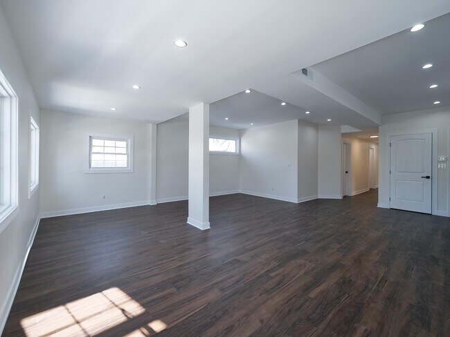 Photo - 149 N Waller Ave Unidad 2