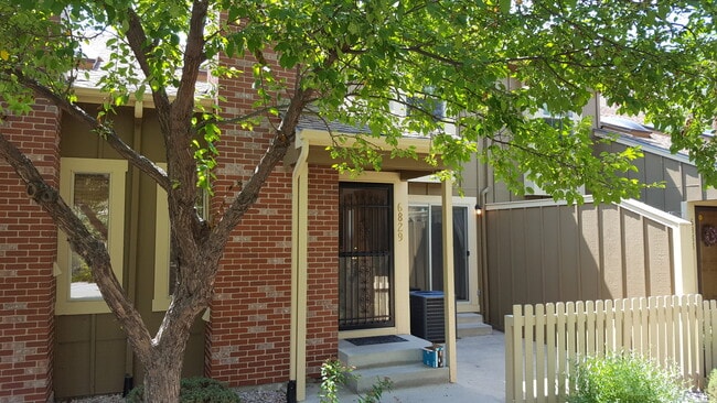 Nice 3 bedroom, 2 1/2 bath Townhome in Nor... - Nice 3 bedroom, 2 1/2 bath Townhome in Nor...