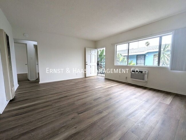 Photo - 1006 E 32nd St Unit D