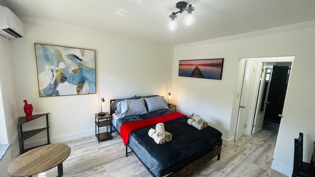 1125 NE 80th St Unit SI ID1632613P