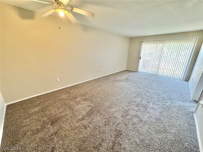 Photo - 8070 W Russell Rd Unit 2121