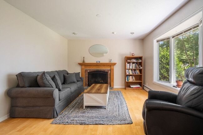 Photo - 28 Shoals View Dr Unidad ID1333613P