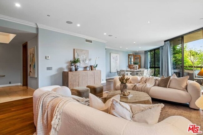 Building Photo - 300 N Swall Dr Unit 305