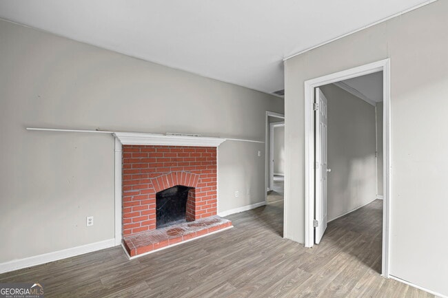 Photo - 1005 Westmoor Dr NW