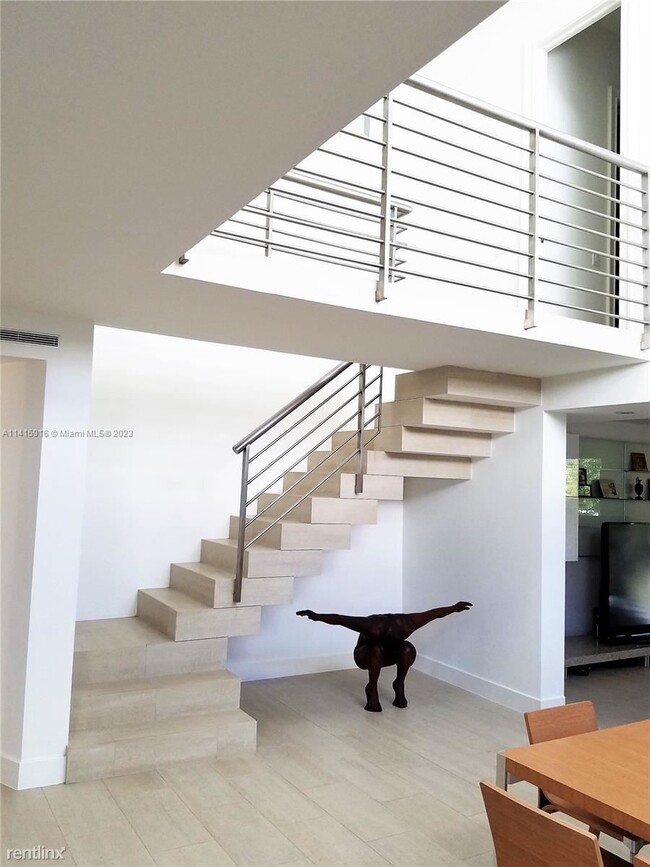 Photo - 4 br, 3 bath Townhome - 301 Poinciana Dr #...