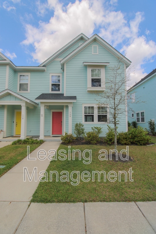 Photo - 328 Parish Farms Dr