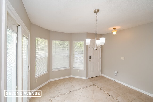 Photo - 5647 Ellis Trace Dr