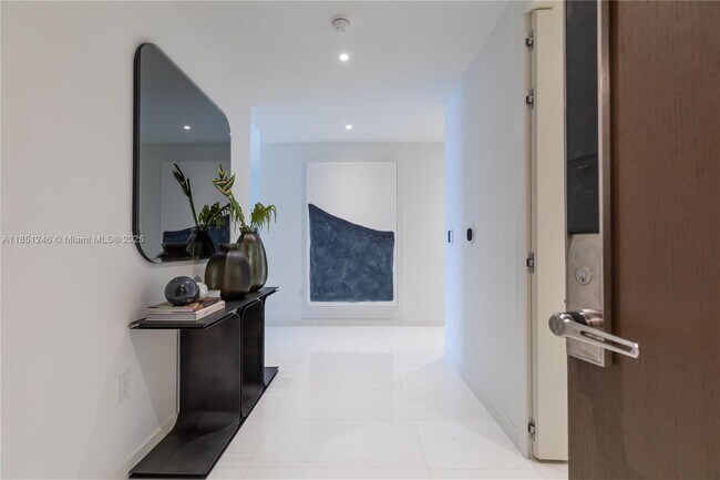 Photo - 300 Biscayne Blvd Way Unit 2504C