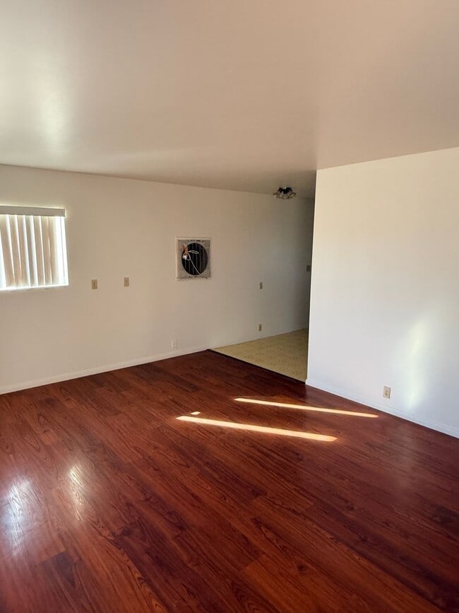 Photo - 9278 11th Ave Unidad #1 (Main House)