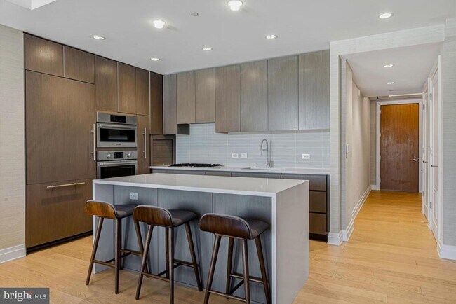 Photo - 2501 M St NW Unit 412