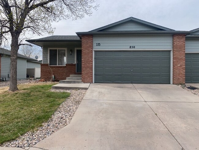 Photo - 3 Bed, 2 Bath Duplex in West Fort Collins close to Foothills