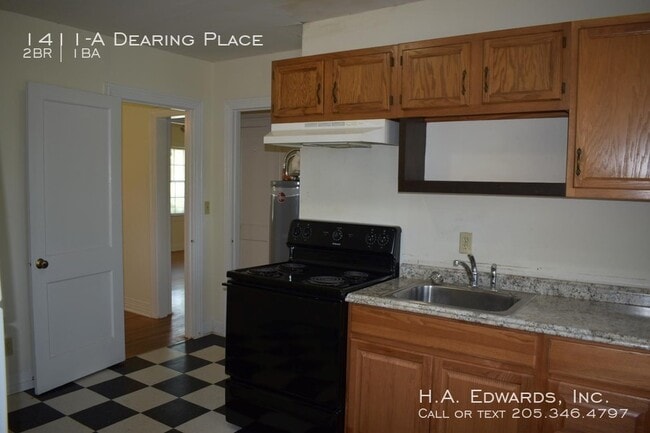 Photo - 1411 Dearing Pl