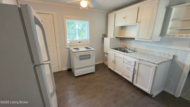 Photo - 109 Kenwood Ave