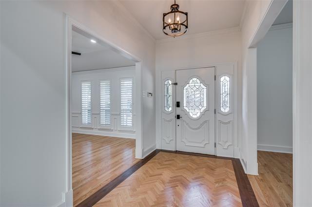Photo - 7018 Deloache Ave