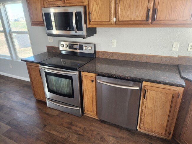 Photo - 7301 E County Road 62