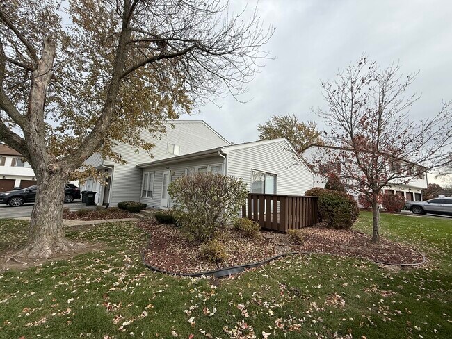 Photo - 20137 S Hampton Ct