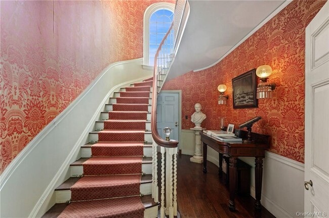 Photo - 99 Cantitoe St