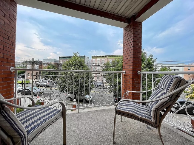 Photo - 2122 43rd St Unidad 1