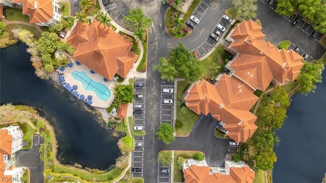 Building Photo - 23710 Walden Center Dr Unit 305